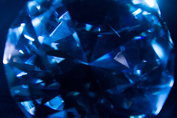 Макро фото синього льоду холодної блискучої алмазної текстури крупним планом
. - Фото, зображення