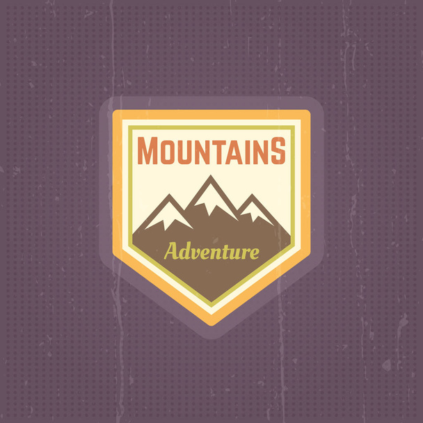 Mountains vector vintage colored emblem - Vector, Image