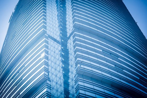 Edificio de oficinas de vidrio azul
 - Foto, imagen