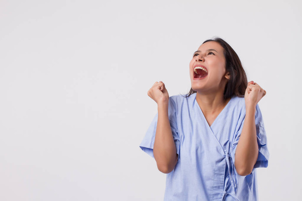 enojado estresado mujer gritando, gritando
 - Foto, imagen