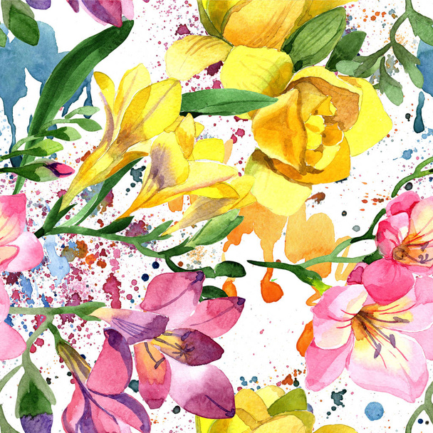 カラフルなフリージア。花植物の花。シームレスな背景パターン。壁紙印刷手触りの生地。背景、テクスチャ、ラッパー パターン、フレームや境界線の aquarelle ワイルドフラワー. - 写真・画像