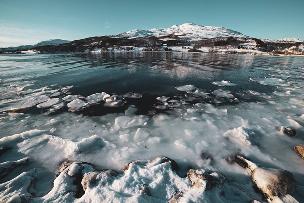 Winter Norway lake - Foto, Bild