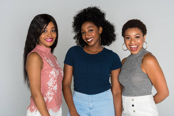 Group of young happy African American Women - Valokuva, kuva