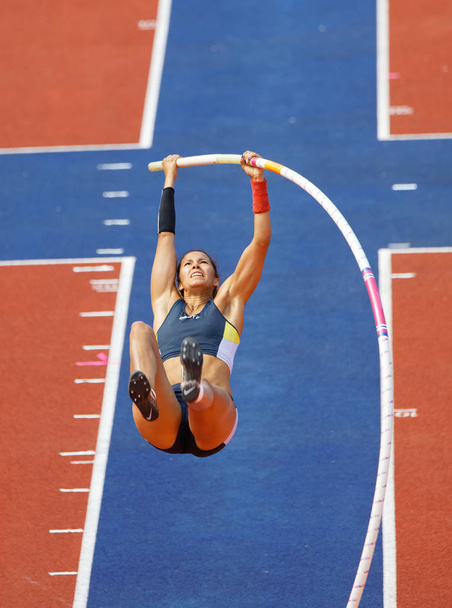 STOCKHOLM, SWEDEN - JUN 10, 2018: Angelica Bengtsson stuggle in the Pole Vault competition in IAAF Diamond League, June 10, 2018 in Stockholm, Sweden - Photo, image