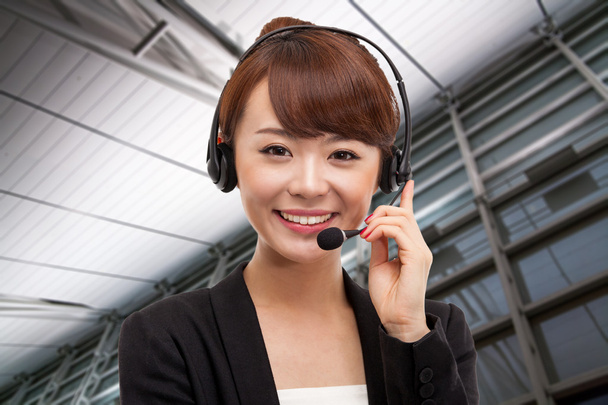 Sorridente operatore call center donna d'affari
 - Foto, immagini
