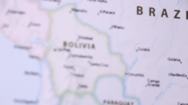 La Bolivie sur une carte politique du monde. La vidéo se déconcentre montrant et cachant la carte
. - Séquence, vidéo