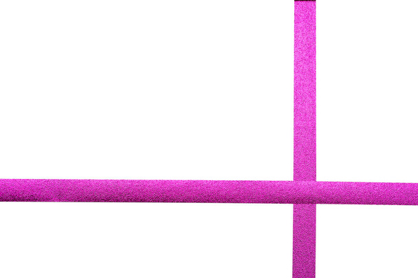 Różowa wstążka izolowana na białym tle - Zdjęcie, obraz