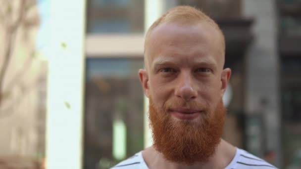 ginger guy close outdoors - Footage, Video