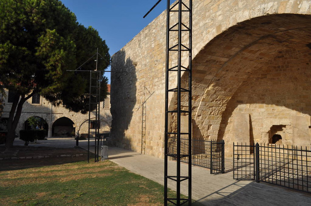 Středověký hradLarnaka (Larnaka) na Kypru - Fotografie, Obrázek