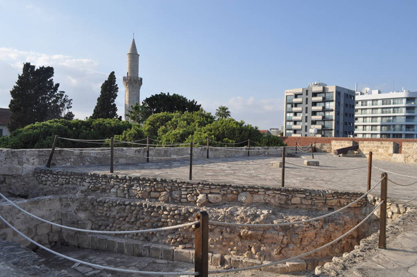 Larnakan keskiaikainen linna (Larnaka) Kyproksella
 - Valokuva, kuva