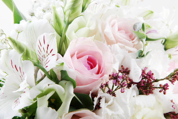Beautiful wedding bouquet - color image - Foto, afbeelding