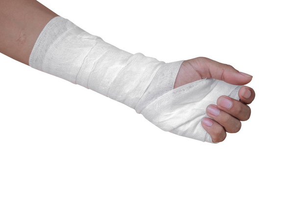 paciente com bandagem de gaze com lesão do envoltório da mão isolado em fundo branco e caminho de clipagem
 - Foto, Imagem