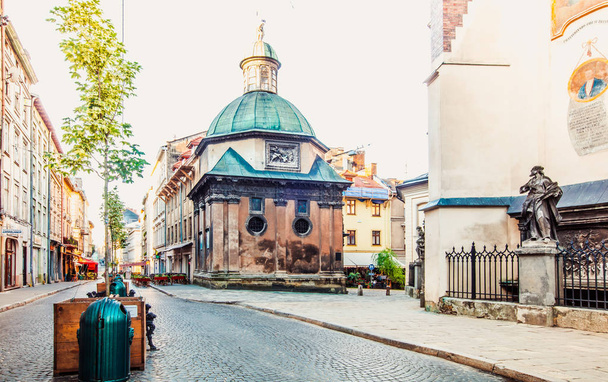 Часовня Бойма во Львове
 - Фото, изображение