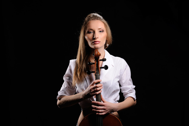 attraente ragazza con violoncello isolato su sfondo nero
 - Foto, immagini