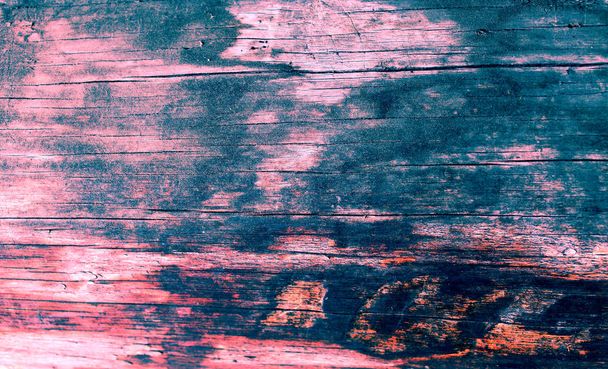 Fondo abstracto de una antigua pared de madera con una textura brillante. fondo de pared de textura de tablón de madera con pintura de color de tono seleccionado ultravioleta
 - Foto, imagen