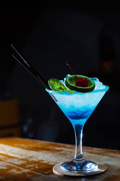 preparation of a beautiful blue cocktail. close-up - Photo, Image