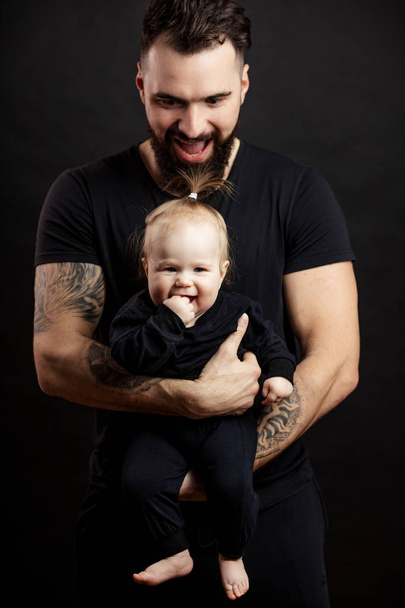 Fathers day. Parenting, fatherhood and love concept - Фото, зображення