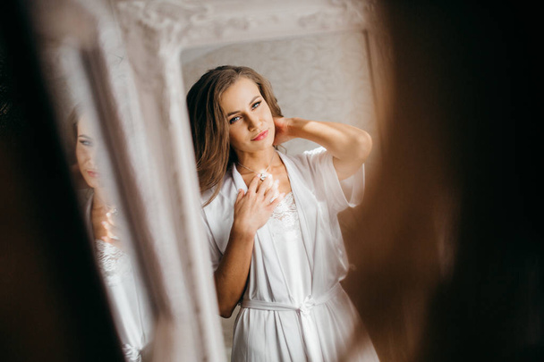 young  beautiful  bride in the morning  - Fotoğraf, Görsel