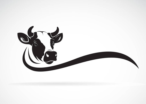 Vector of cow head design on white background, Farm animal, Vector illustration. Easy editable layered vector illustration. - Vector, Image