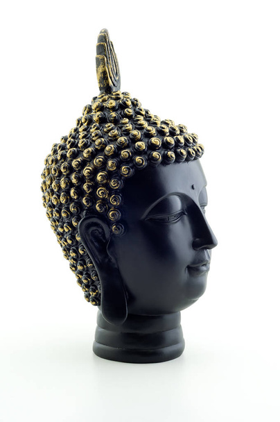 The Buddha's significance for the teachings of Feng Shui is key and significant. This is his great talisman, a symbol of wealth, wealth, bringing fun, joy, happiness, luck and abundance to the house. According to Feng Shui Buddha statues should be pl - Фото, зображення