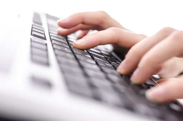 Mãos femininas digitando no teclado - Foto, Imagem