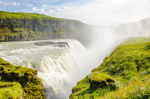 Gullfoss - beautiful waterfall in Iceland - Foto, immagini