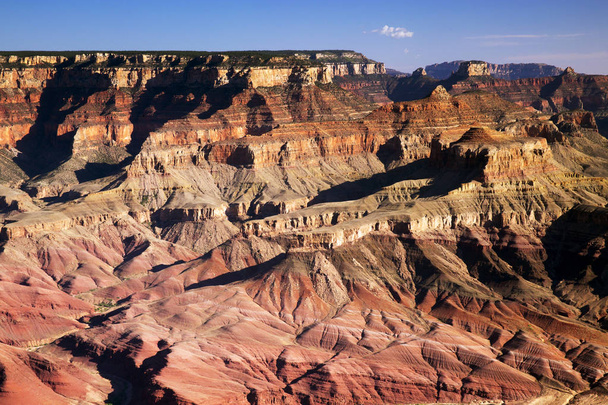 Camadas Visíveis do Parque Nacional do Grand Canyon, Arizona
 - Foto, Imagem