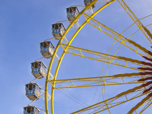 Ferris Wheel no Oktoberfest em Munique, Alemanha
 - Foto, Imagem