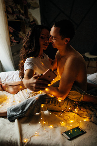 Romantic young  couple in love taking selfie - Valokuva, kuva