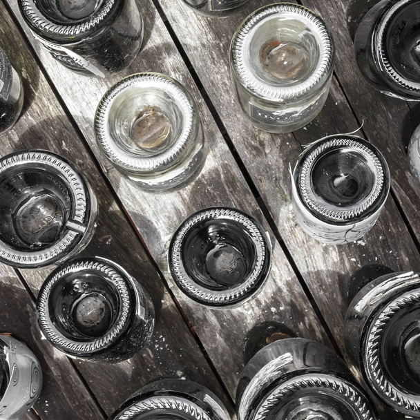Abstract texture background of wine empty bottles - Zdjęcie, obraz