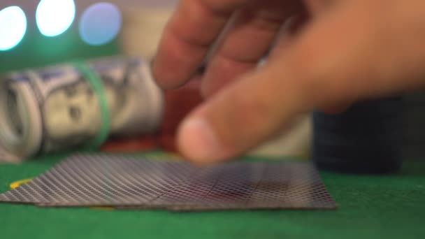 Φλος Ρουαγιάλ, χαρτιά του πόκερ - Πλάνα, βίντεο