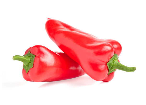 Czerwona papryka chili izolowana na białym tle - Zdjęcie, obraz