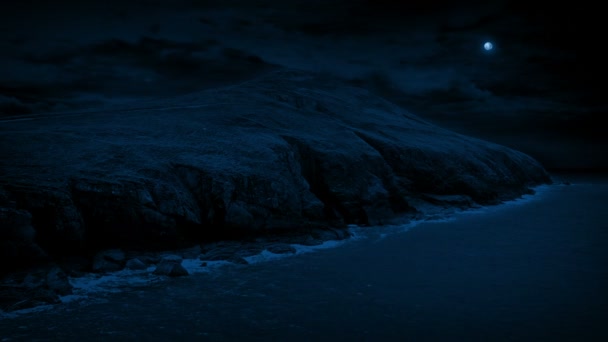 felsige Küste bei Nacht - Filmmaterial, Video