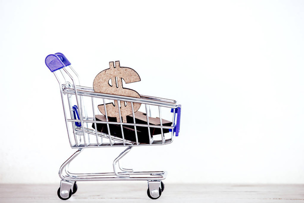 Chariot de supermarché avec monnaie
 - Photo, image
