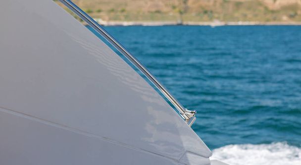 Yachtteile Futterseile, Sommerurlaub am Meer, Wellen plantschen, Yachtbahn - Foto, Bild