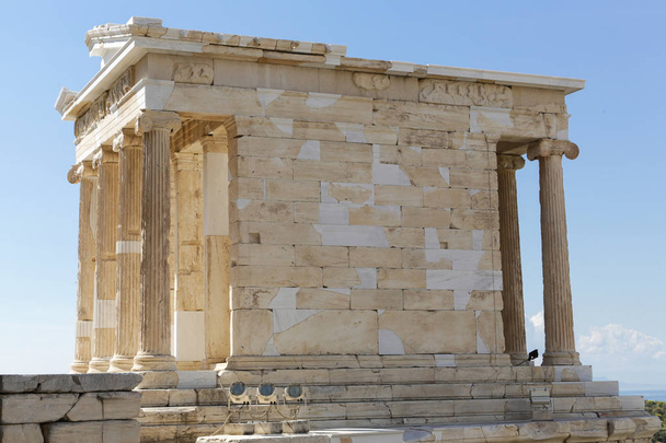 Chrám Athény Níké na Akropoli v Aténách, Řecko - Fotografie, Obrázek