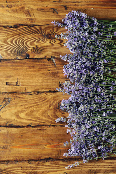 Fresh lavender on brown background - Foto, Bild