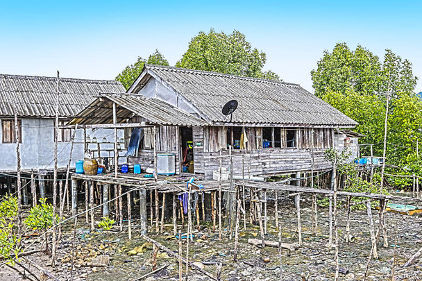 the old house made by pine wood in Ban Sam Chong fishing village - Photo, Image