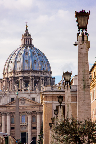 St. Peter's Basilica in Vatican City in Rome, Italy. - 写真・画像