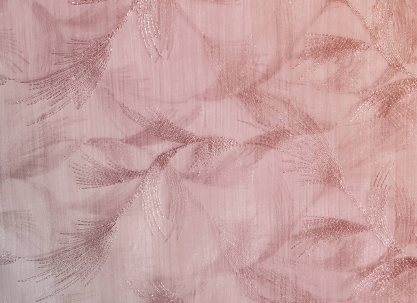Текстура, фон, рисунок. Тюль пастельно-розовых тонов. Абстрактный фон из розовой ткани. Мягкая текстура ткани, розовый пастельный тон. Шэбби шик. Смятый тюль в качестве фона
. - Фото, изображение