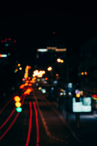lumières de la ville de nuit en arrière-plan de style bokeh
 - Photo, image