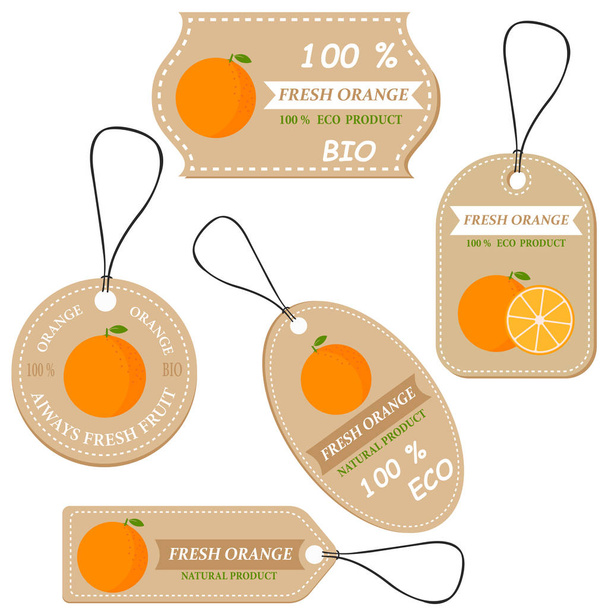 Etiketten met verschillende vruchten, voor Oranje en inscripties. Stel sjablonen prijskaartjes voor winkels en markten van biologisch vegetarisch voedsel. Vectorillustratie - Vector, afbeelding