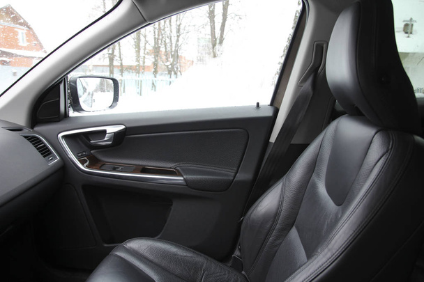 The passenger seat in the car, chair with headrest - Фото, зображення