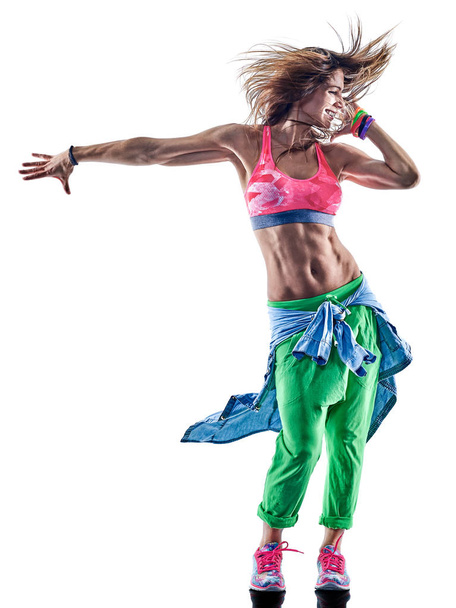 одна кавказка танцовщица зумба танцует фитнес упражнения в студии изолированы на белом фоне
 - Фото, изображение