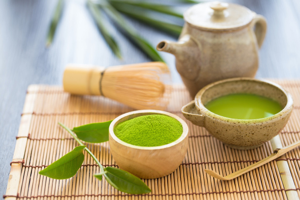 Zestaw ceremonii ekologicznej zielonej herbaty Matcha - Zdjęcie, obraz