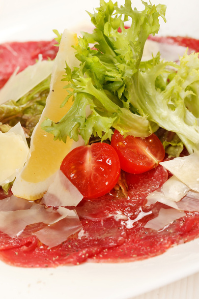 Meat Carpaccio with Parmesan Cheese - Fotografie, Obrázek