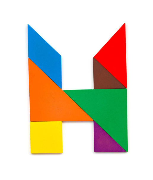 tangram en forme de lettre H sur fond blanc
 - Photo, image