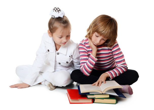 Dvě dívky čtou knihu - Fotografie, Obrázek