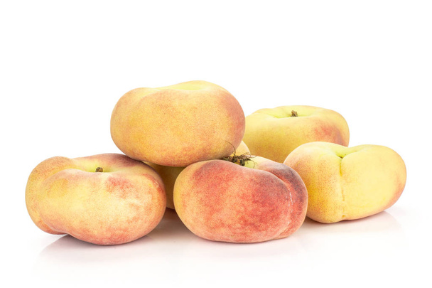 Fresh ripe Saturn peaches isolated on white backgroun - Fotoğraf, Görsel