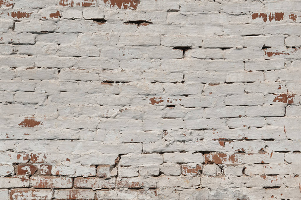 Texture altérée du vieil arrière-plan de mur de briques brun foncé et rouge teinté
. - Photo, image